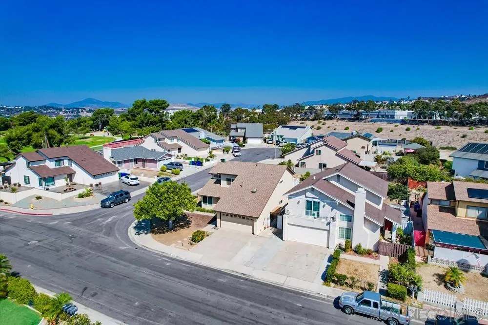 https://cdn.realtyfeed.com/cdn/127/250032074/b5b3608e46d1f9f6c769a775b713de46.webp