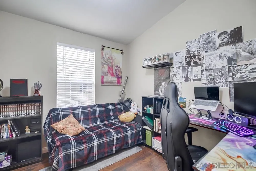 https://cdn.realtyfeed.com/cdn/127/250032080/75351ebeeced322ffa2a93d441daf96d.webp