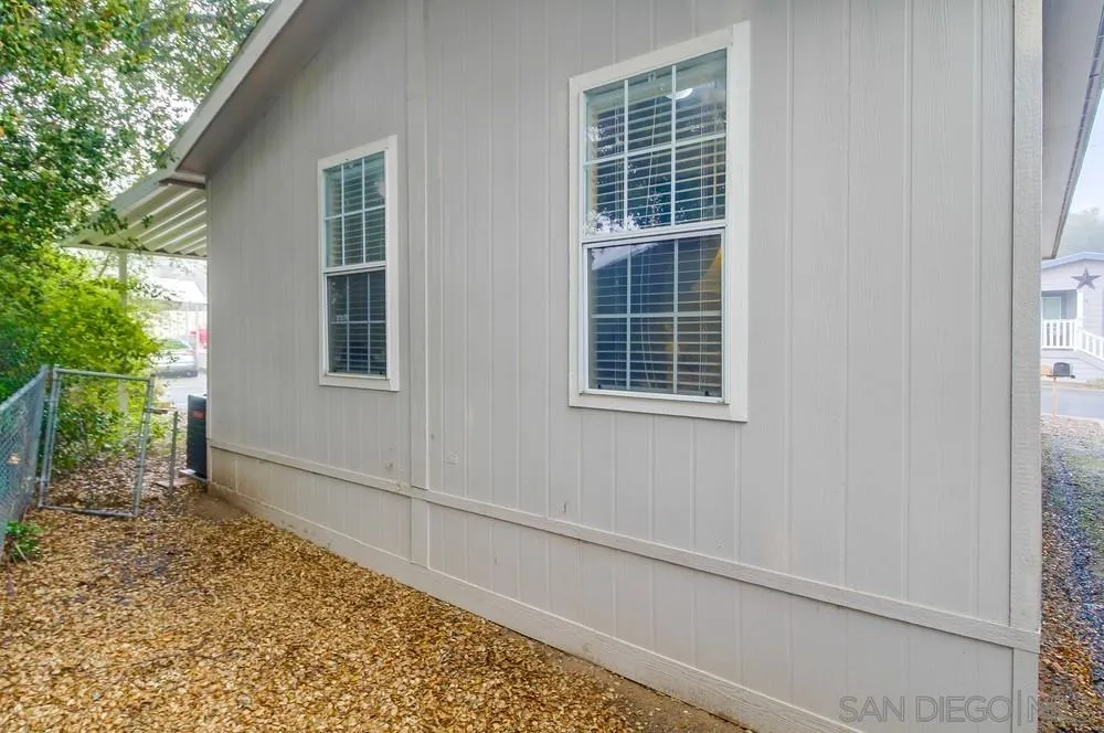 https://cdn.realtyfeed.com/cdn/127/250032080/a887c2014b345f1e0fc006190a4f90cb.webp