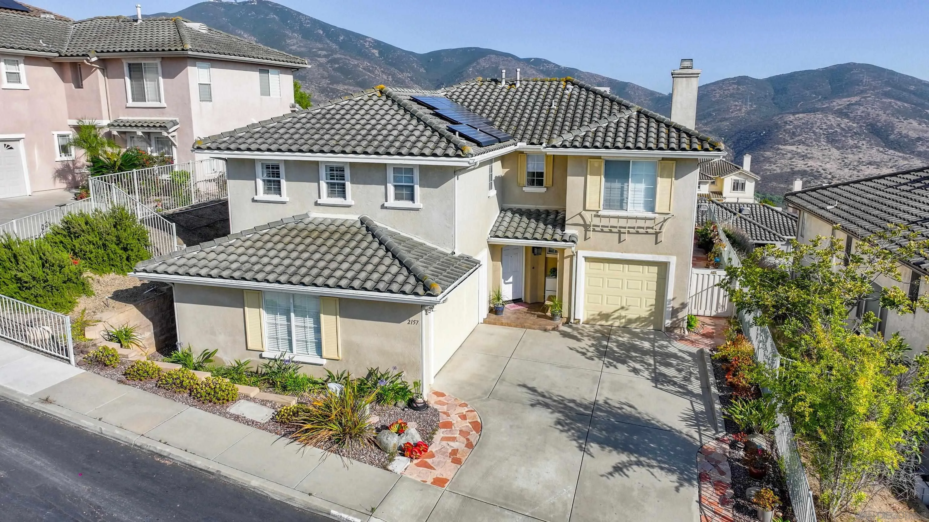 https://cdn.realtyfeed.com/cdn/127/250032083/9307a5c447ebc946136353bf3ec570eb.webp