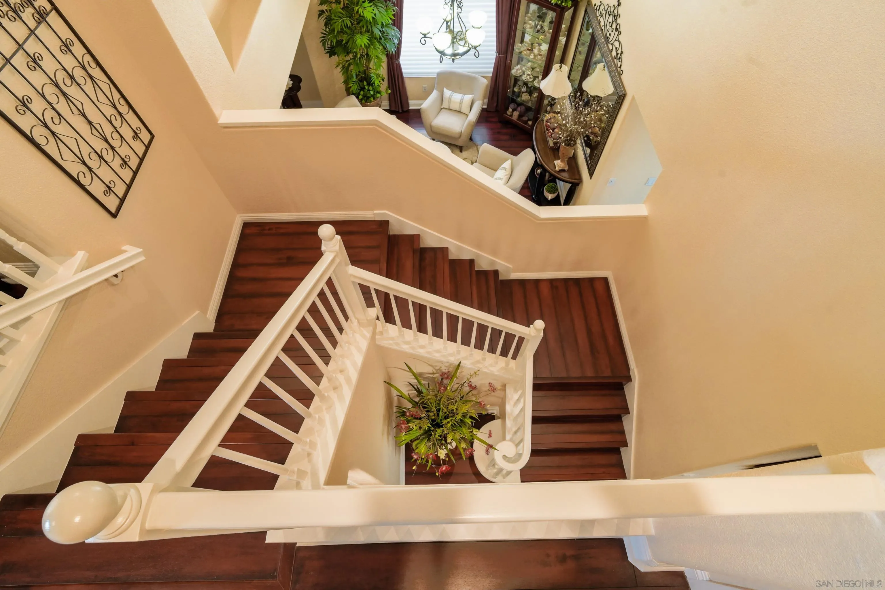 https://cdn.realtyfeed.com/cdn/127/250032083/bed7176d30d7f5dc73ad0c9d0ae9212b.webp