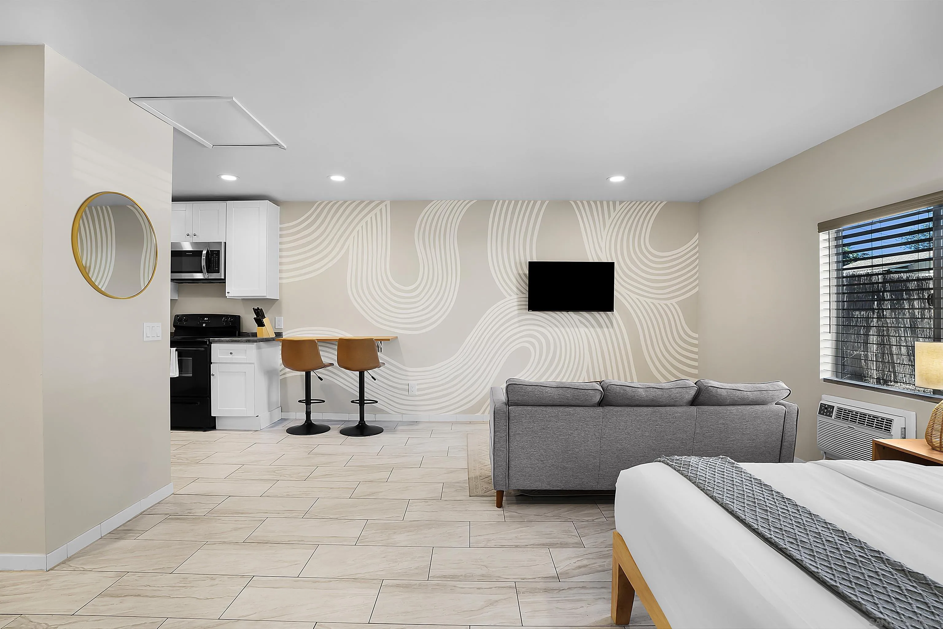 https://cdn.realtyfeed.com/cdn/127/250032091/3724385895666b71a99747034c1afdf4.webp