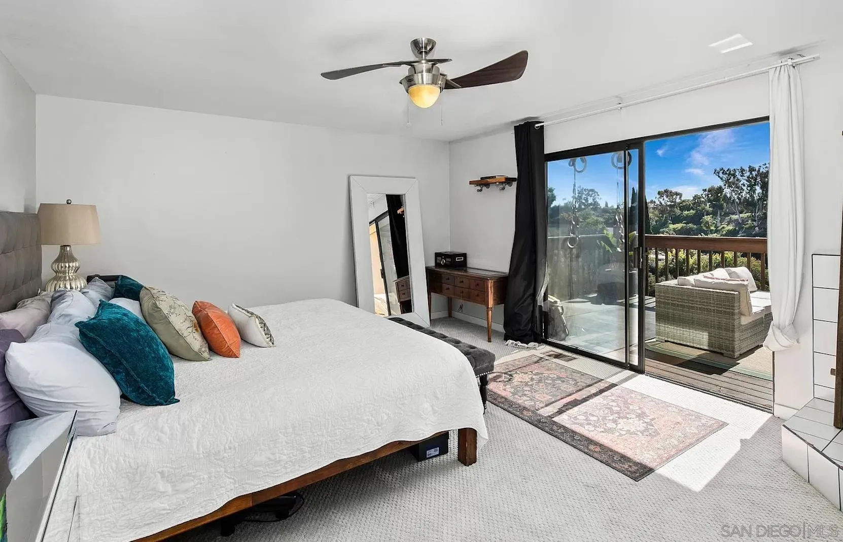 https://cdn.realtyfeed.com/cdn/127/250032092/057f2c8987563b1359ef446bc71fdfaf.webp