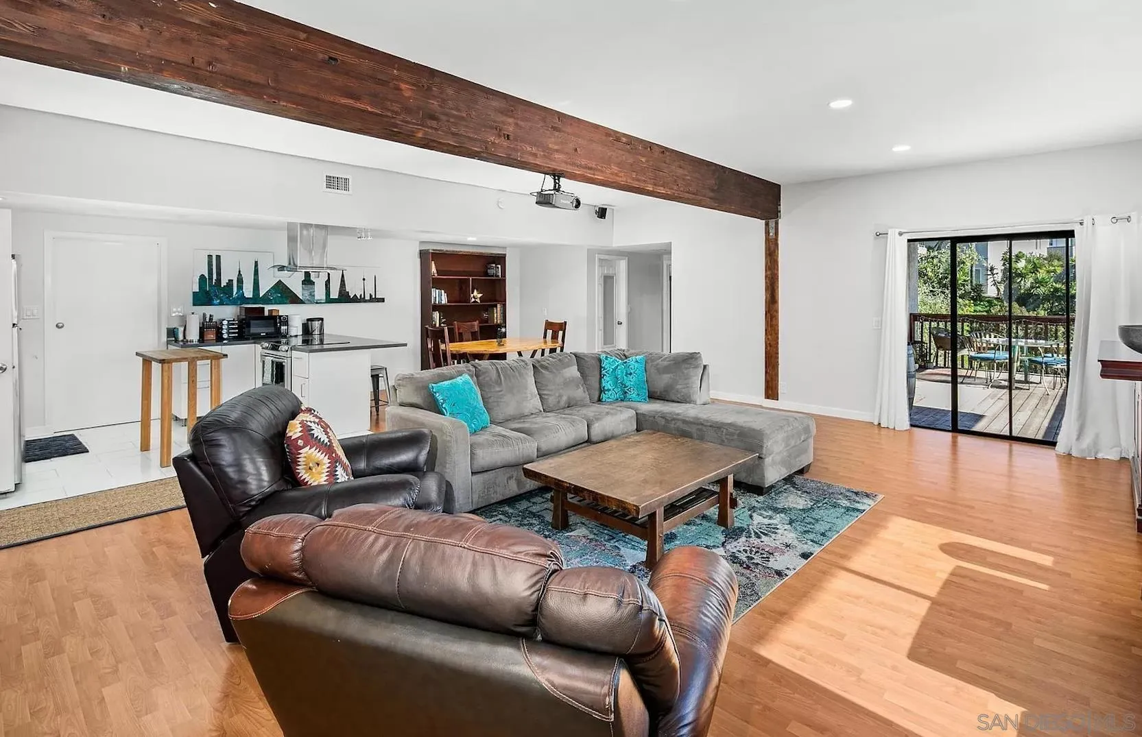 https://cdn.realtyfeed.com/cdn/127/250032092/a7639d81a4062709c5a315e9f2a8b7ab.webp