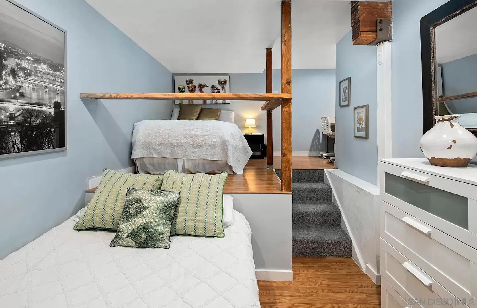 https://cdn.realtyfeed.com/cdn/127/250032092/aa1bcd01884582a99619c9c6fc926806.webp