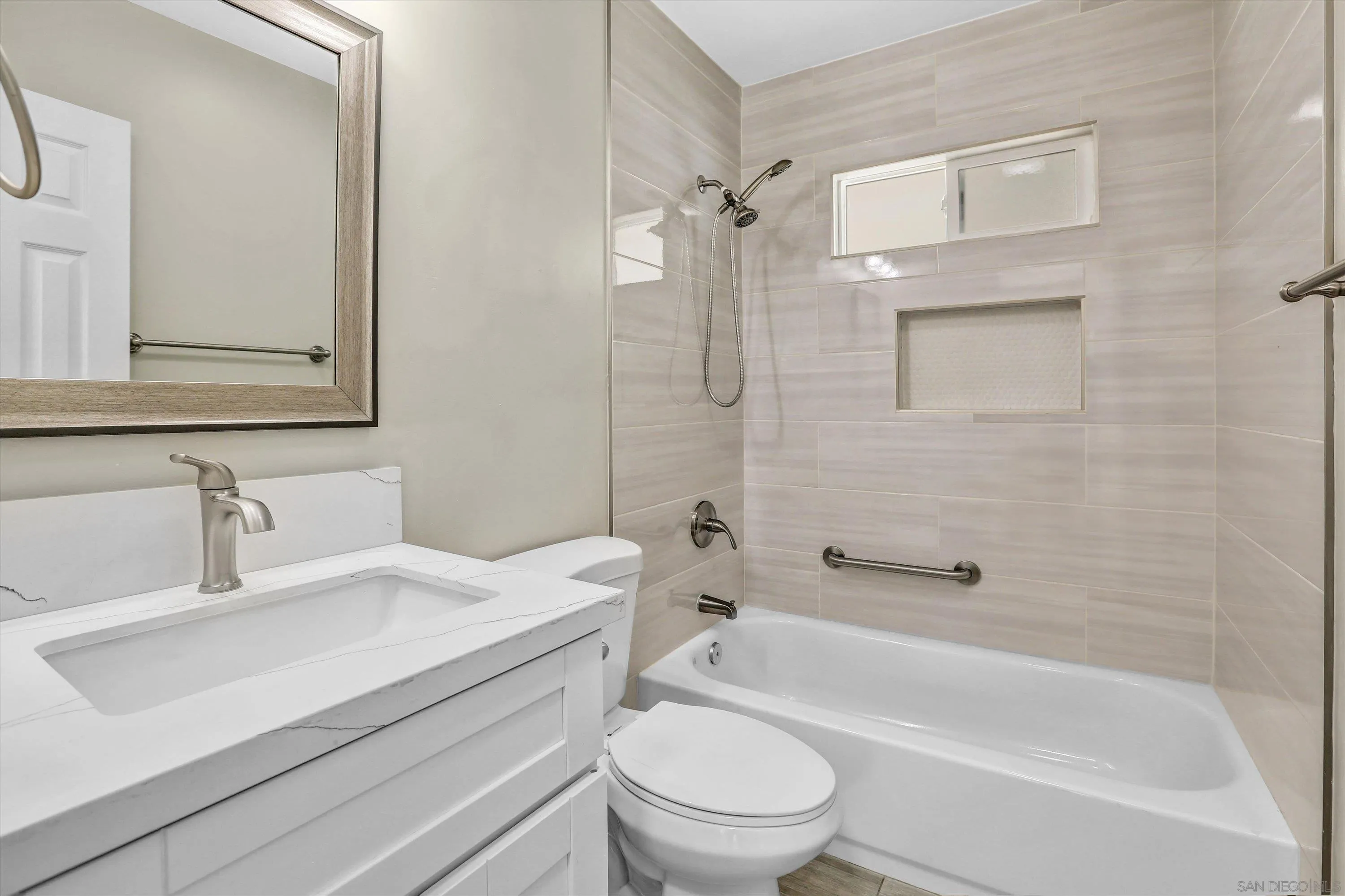 https://cdn.realtyfeed.com/cdn/127/250032102/57a1b0febc562e3edcf7d6def43e6f2d.webp