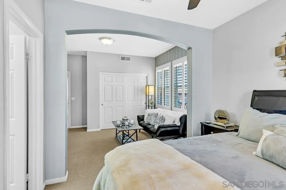 https://cdn.realtyfeed.com/cdn/127/250032104/34f14b235a182c186bc273a2b749737e.webp