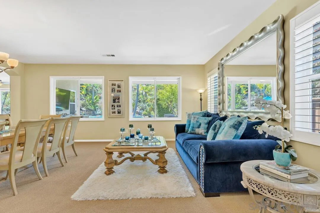 https://cdn.realtyfeed.com/cdn/127/250032104/6af225d101acbad6d7be70ffe1c57d2b.webp