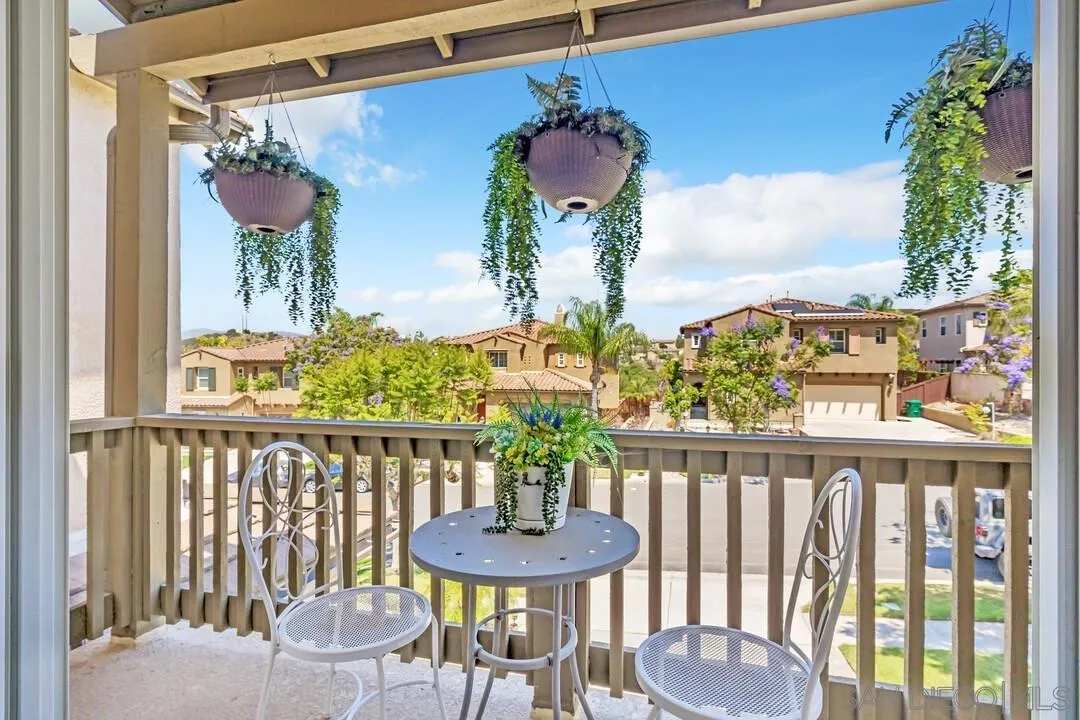 https://cdn.realtyfeed.com/cdn/127/250032104/6fce81a258b1c4330014e76225694a23.webp
