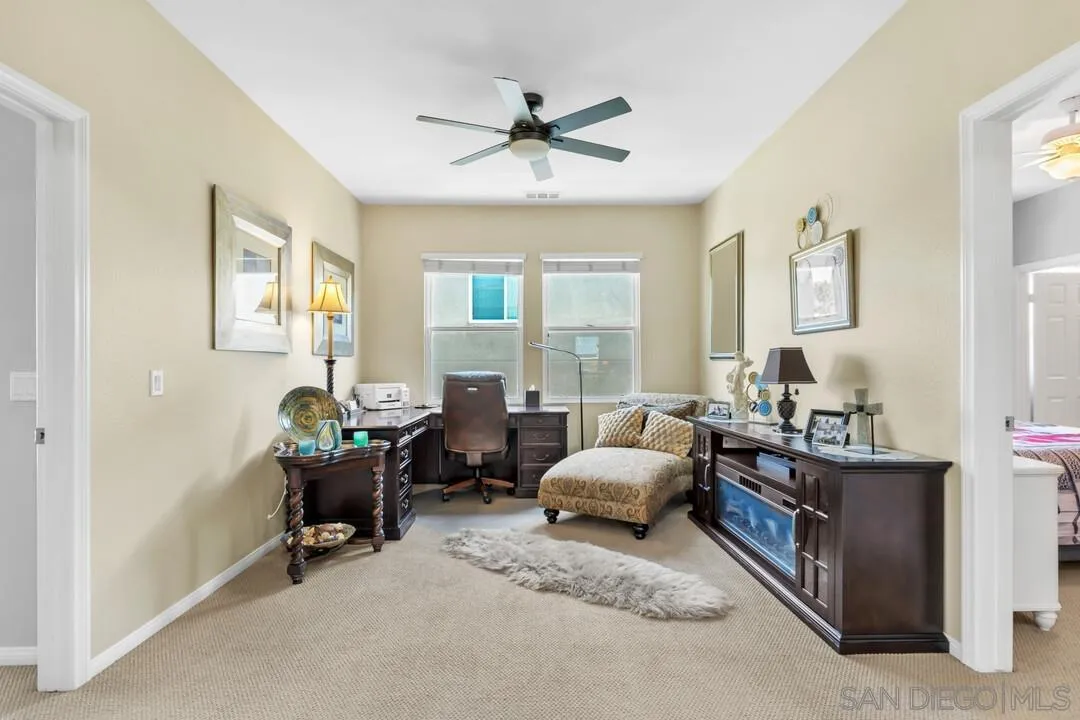 https://cdn.realtyfeed.com/cdn/127/250032104/880efcfd21a25bf29f3a12e26766165f.webp