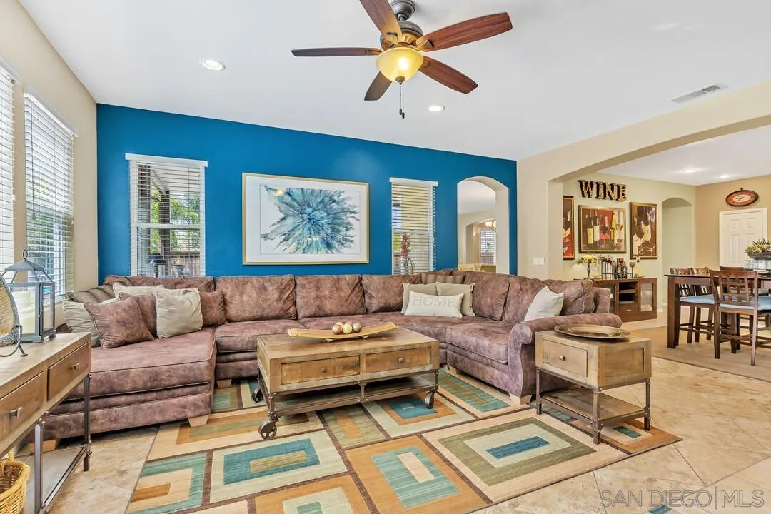 https://cdn.realtyfeed.com/cdn/127/250032104/a76265b6165f14ad5fafd3a40ae03438.webp