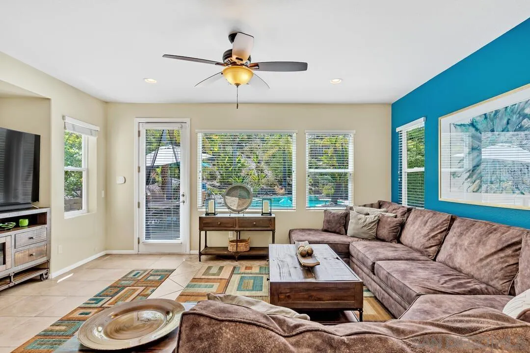 https://cdn.realtyfeed.com/cdn/127/250032104/cad62aac9a5a3039e2c5c95344af901a.webp