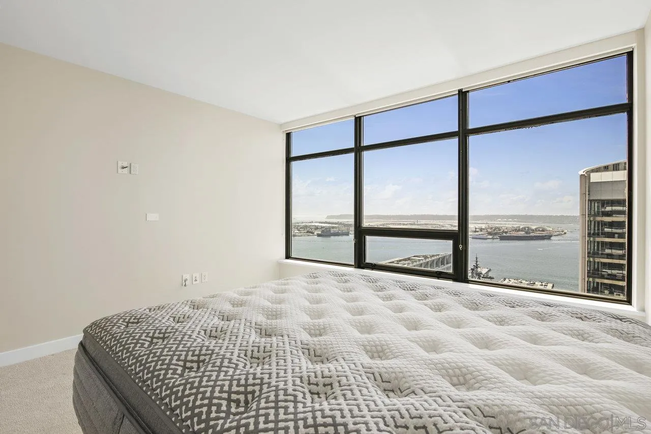 https://cdn.realtyfeed.com/cdn/127/250032125/467e8e60d4af296811c3b2423e3c8f5e.webp