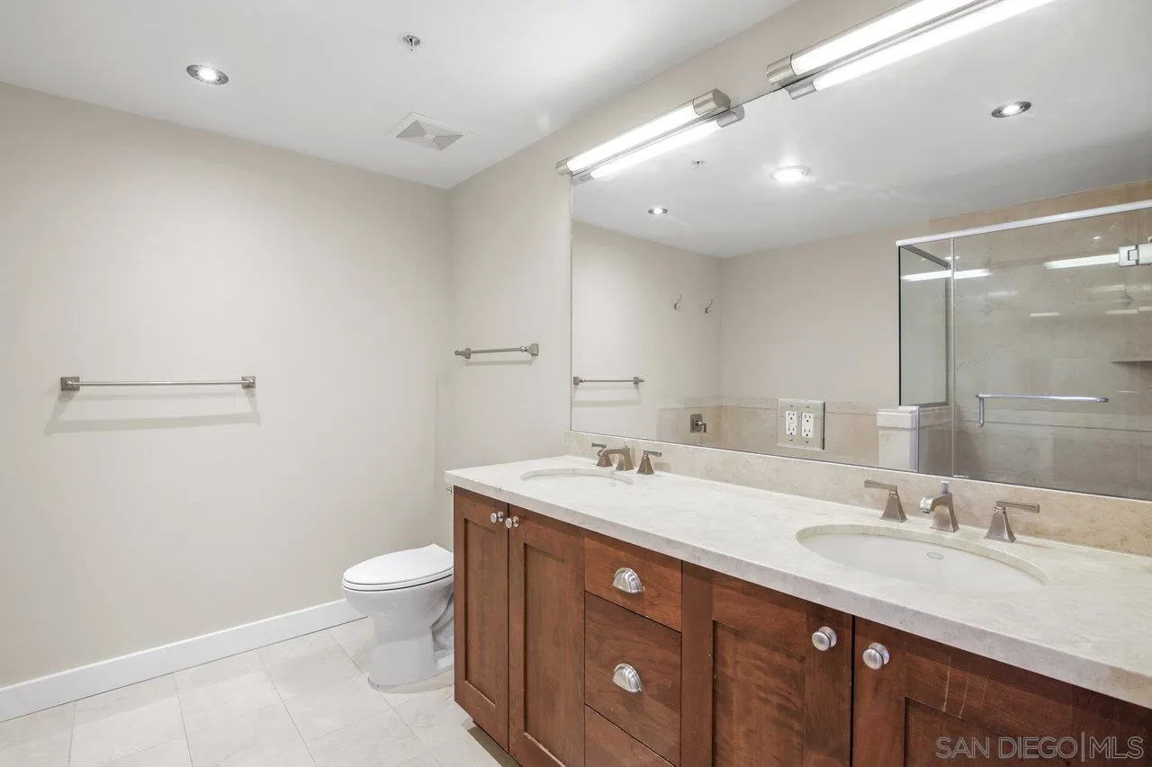 https://cdn.realtyfeed.com/cdn/127/250032125/c6fc914dfd9cfb00b55edcaa672c1fe3.webp