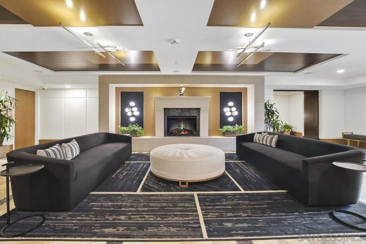 https://cdn.realtyfeed.com/cdn/127/250032125/fadd37e4f7ce0f8bb53ad1ad2d7ba42e.webp