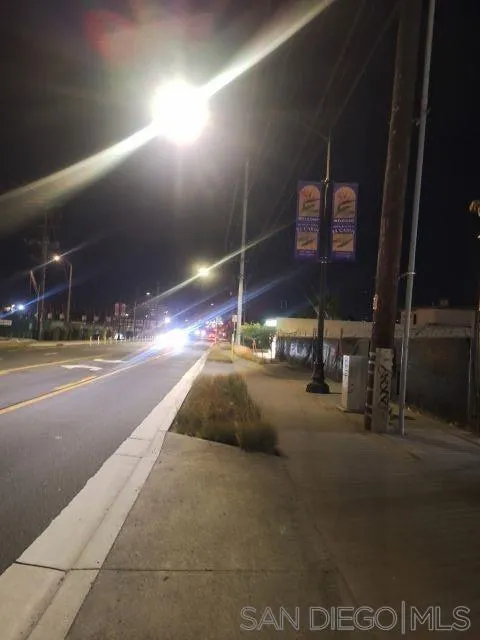 927 W. MAIN ST., El Cajon, CA 92020, photo 16