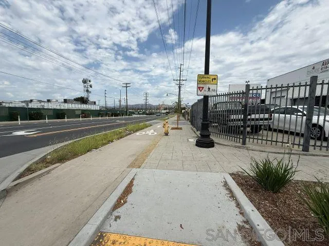 927 W. MAIN ST., El Cajon, CA 92020, photo 39