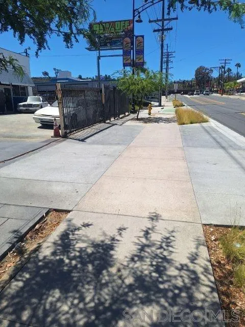 927 W. MAIN ST., El Cajon, CA 92020, photo 14