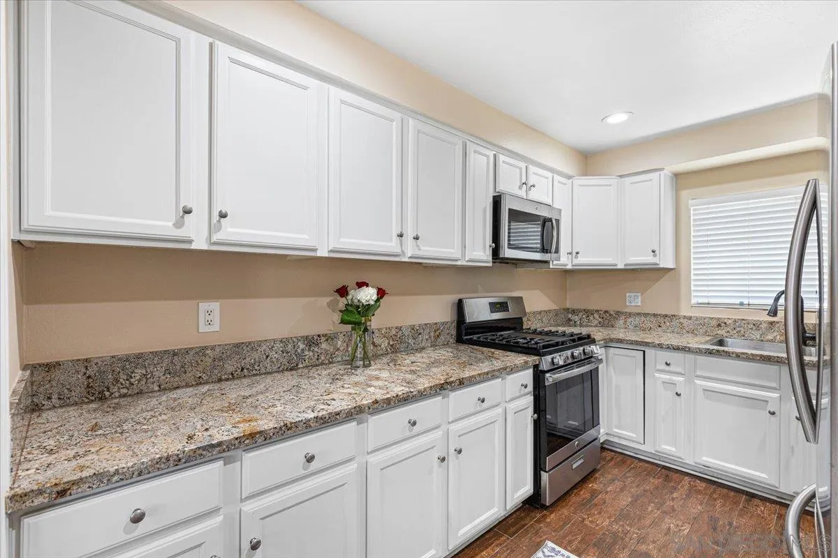 https://cdn.realtyfeed.com/cdn/127/250032141/15c8ad25f2ce6583929dbce323225eb1.webp