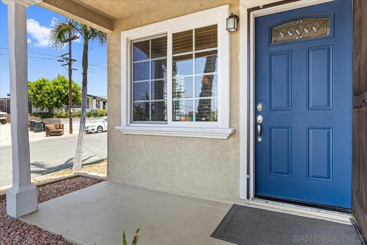 https://cdn.realtyfeed.com/cdn/127/250032141/6839db061df6357d5c937812f68d1f57.webp
