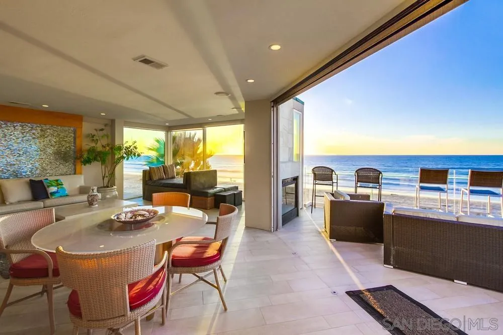 https://cdn.realtyfeed.com/cdn/127/250032146/a22bc5e7b1cf912cf0ada50dd2f8213d.webp
