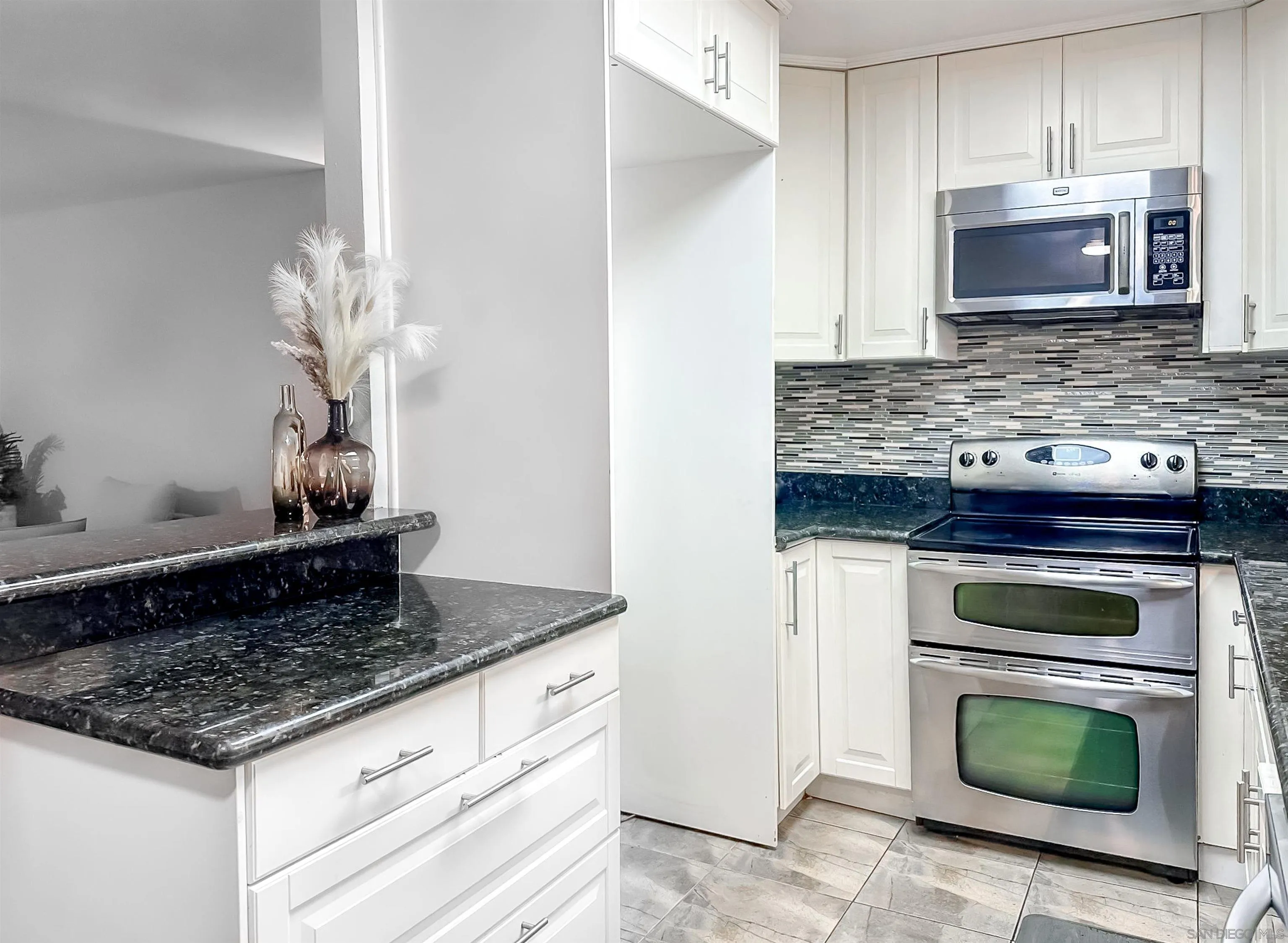 https://cdn.realtyfeed.com/cdn/127/250032163/303b42a838b1d0155ba2bc237d2bdd5f.webp