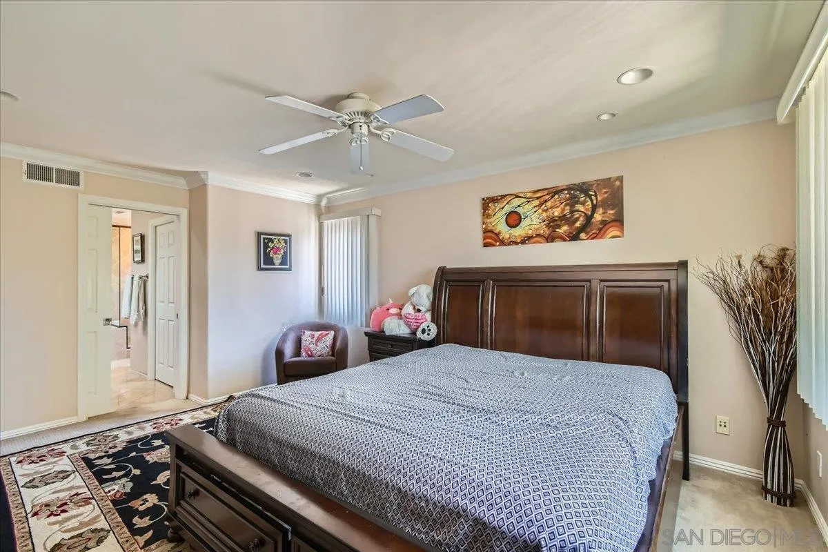 https://cdn.realtyfeed.com/cdn/127/250032164/4b0a6e53f7e4bf6fde594694b2766b52.webp