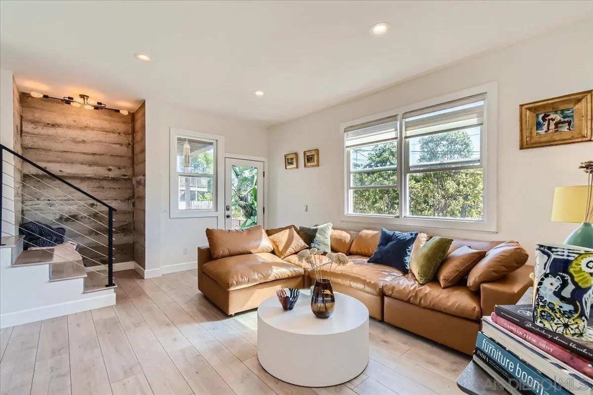 https://cdn.realtyfeed.com/cdn/127/250032171/1ae76067c41517ff3b233874431e999f.webp