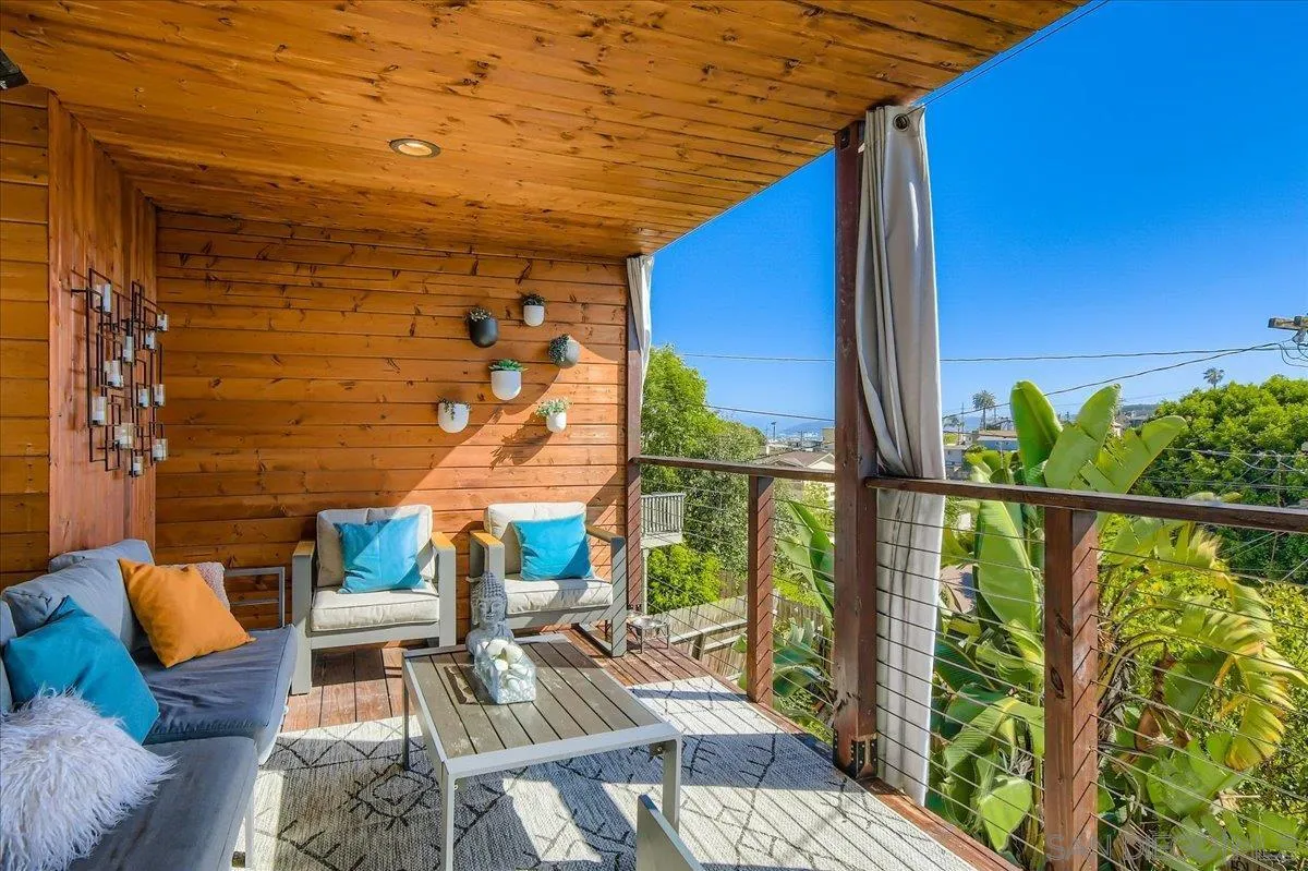 https://cdn.realtyfeed.com/cdn/127/250032171/9b6e3066d849b49fed7a7f03d46a3ed8.webp