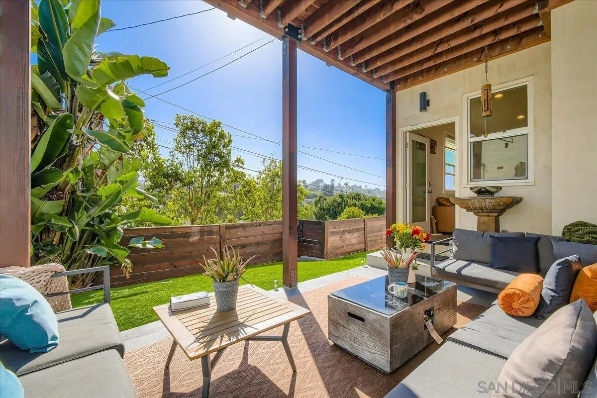 https://cdn.realtyfeed.com/cdn/127/250032171/f1539f239710e1537fd6e0687caed65e.webp