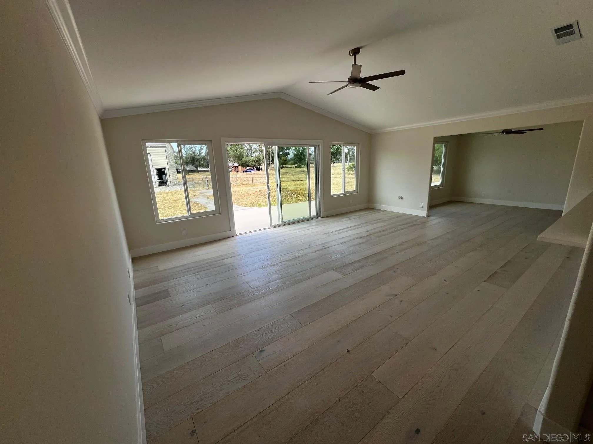 https://cdn.realtyfeed.com/cdn/127/250032174/0d5b59cca097a3fe88d8ab988974d6b1.webp