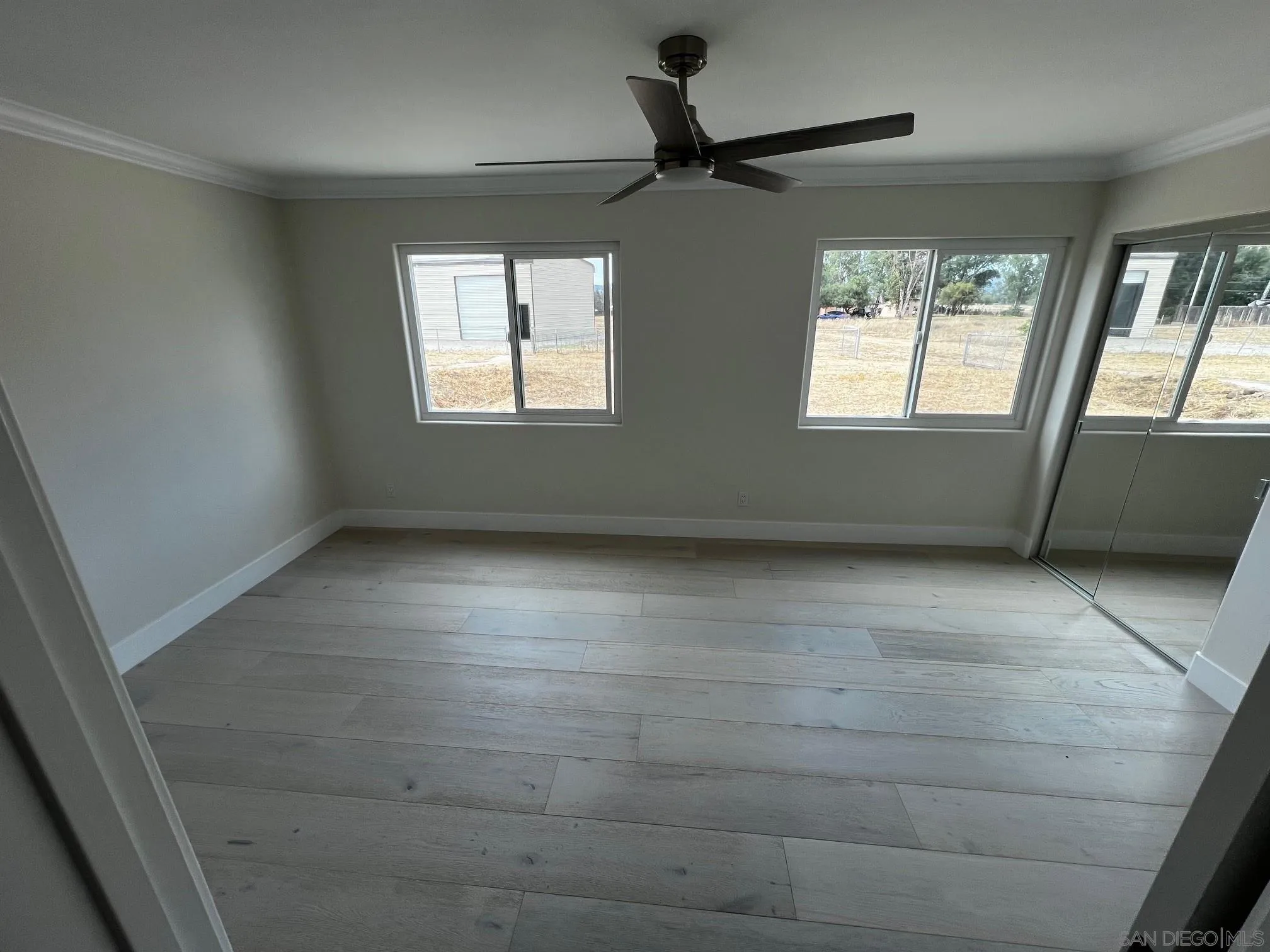 https://cdn.realtyfeed.com/cdn/127/250032174/2a5ef2f88e44f39d3f36a0bb09aa492a.webp