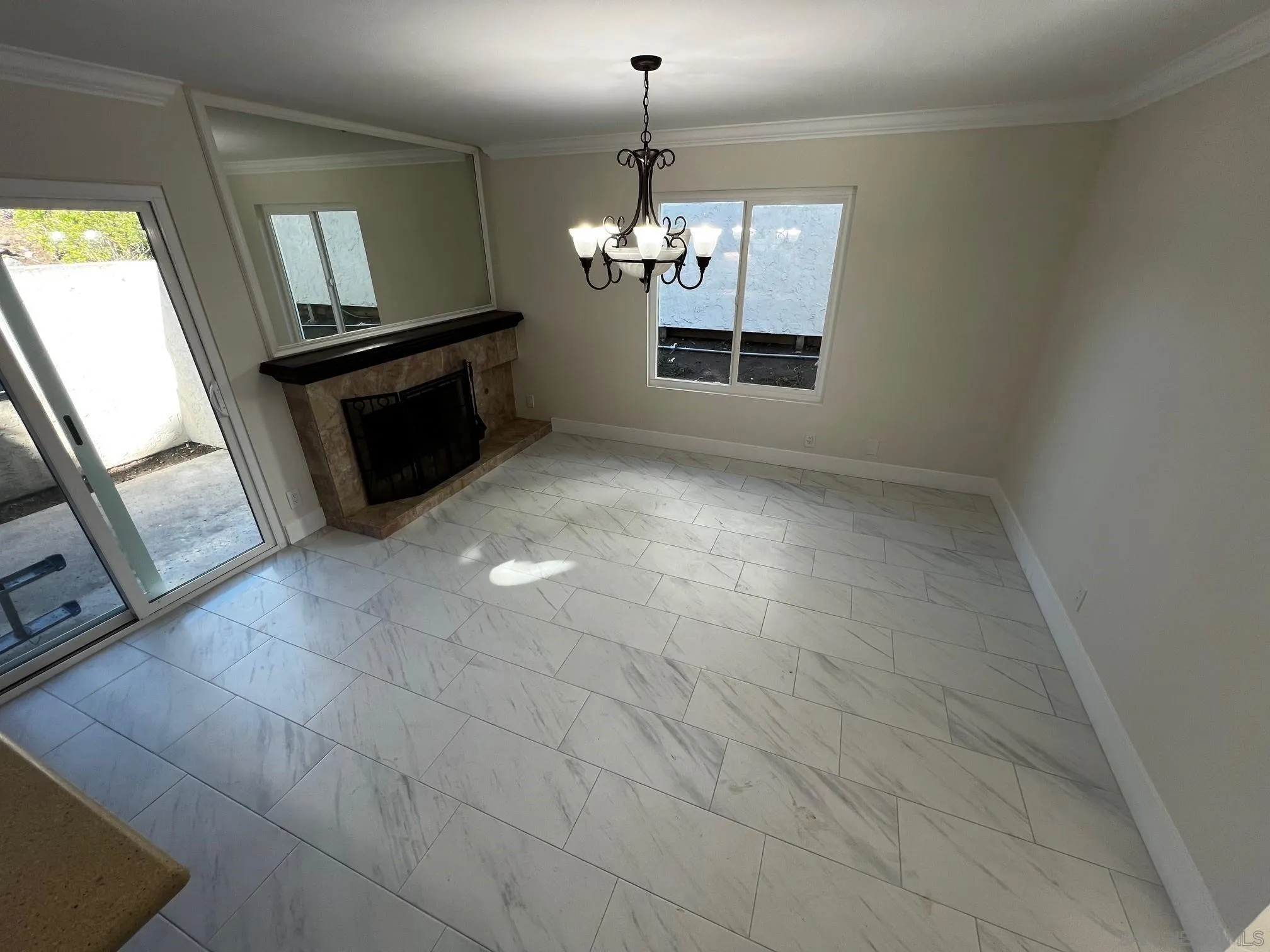https://cdn.realtyfeed.com/cdn/127/250032175/1f149ae1f4195d7e3dc38d89f513be50.webp