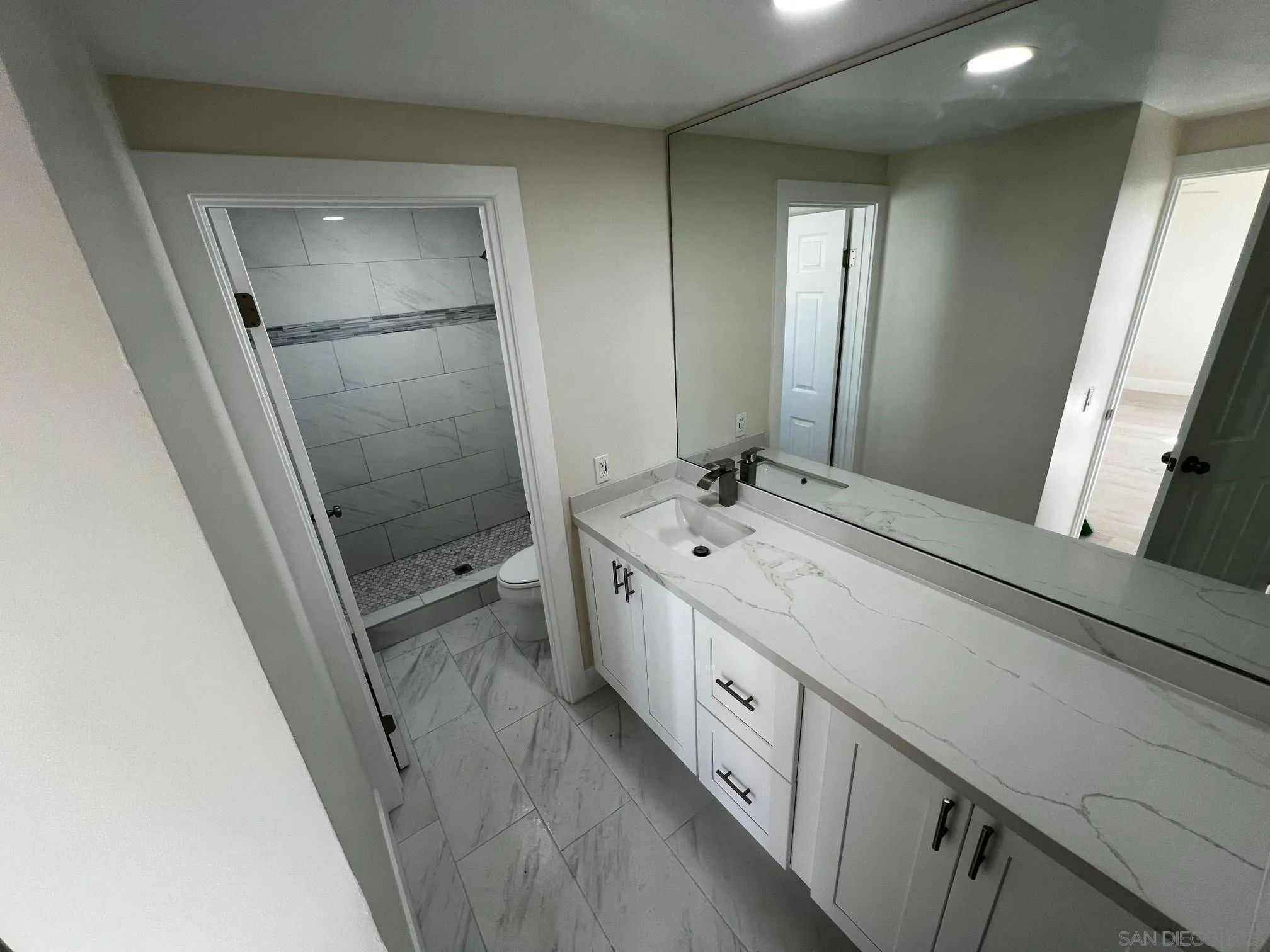 https://cdn.realtyfeed.com/cdn/127/250032175/96573a1da5140f12dc64ba3c09a89580.webp