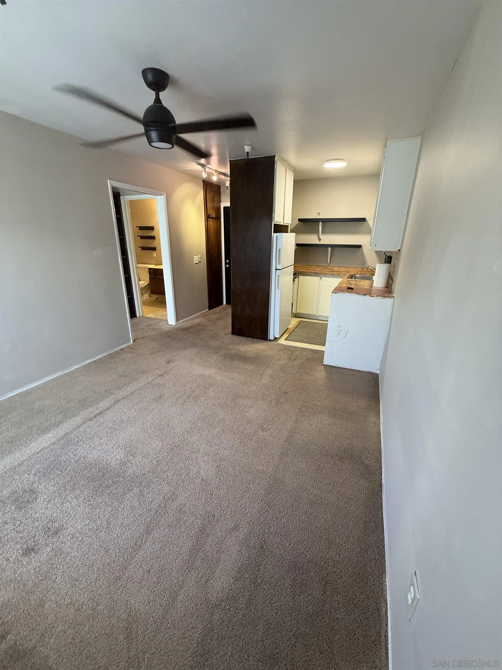 Photo #6: 250032183 Listing 