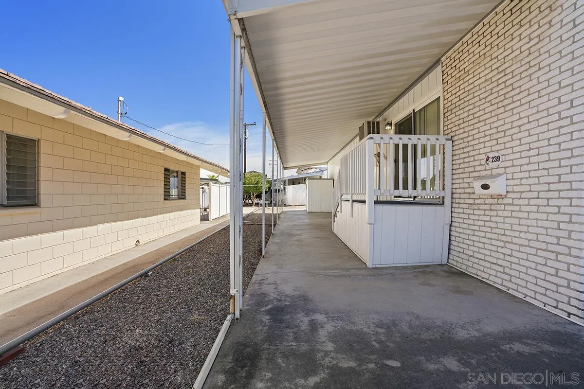 https://cdn.realtyfeed.com/cdn/127/250032189/43ee5046dbd0351b871725c46188aadd.webp