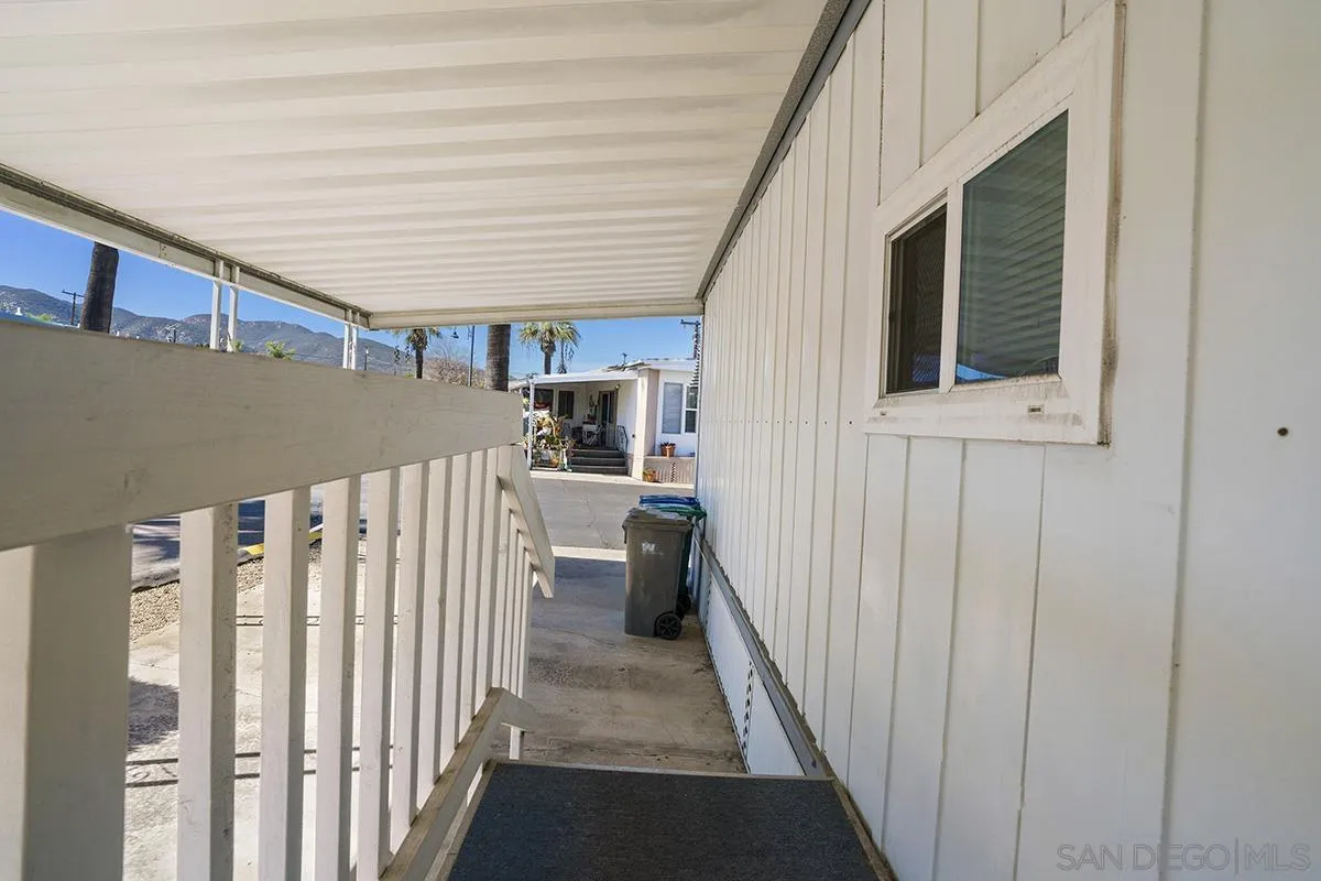 https://cdn.realtyfeed.com/cdn/127/250032189/ecc62923c9b80d5f538b3ce215785d60.webp