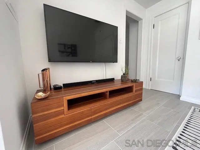 Photo #4: 250032198 Listing 