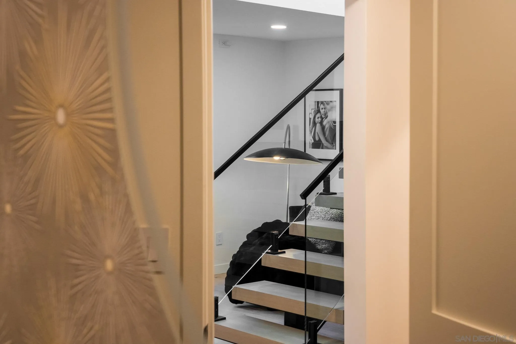 https://cdn.realtyfeed.com/cdn/127/250032200/77d82a18bcc3cca4db2d9cb8199f9c3e.webp