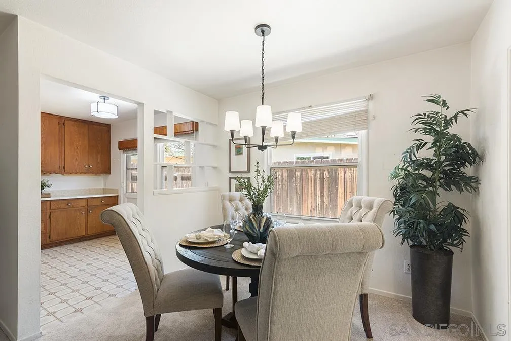 https://cdn.realtyfeed.com/cdn/127/250032216/8b21caf1c5f316470f09a8ed1d65e3c1.webp