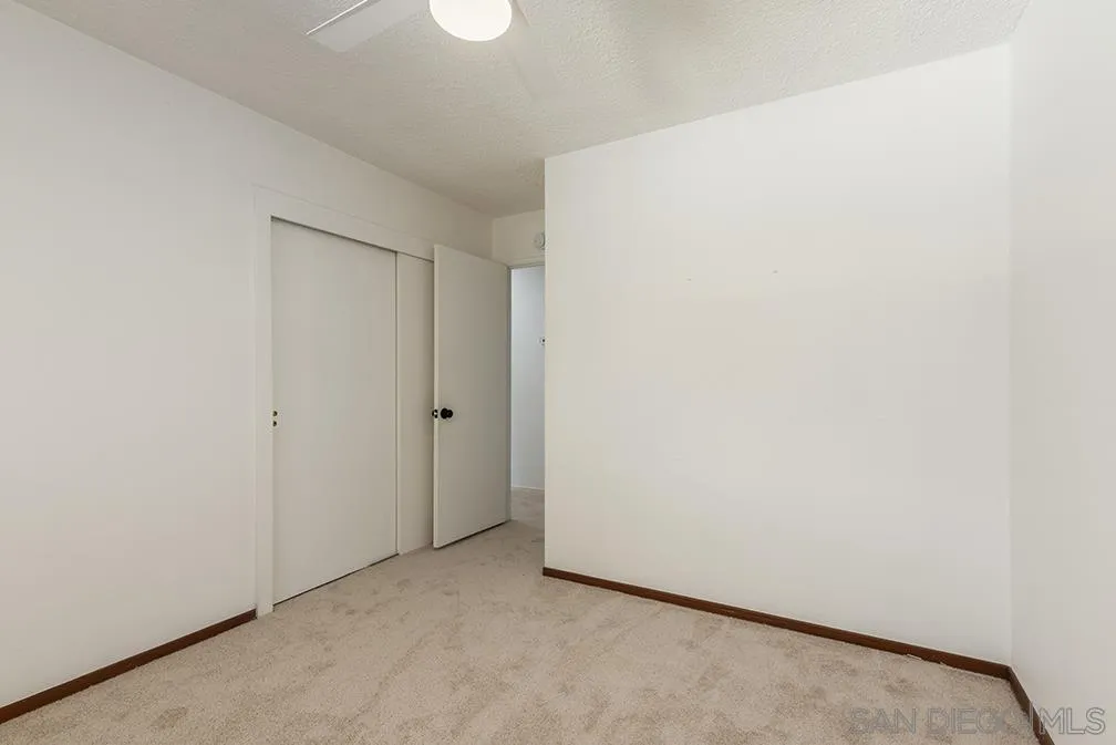 https://cdn.realtyfeed.com/cdn/127/250032216/ca1ae788e524fe442ae8ba69381cd41b.webp