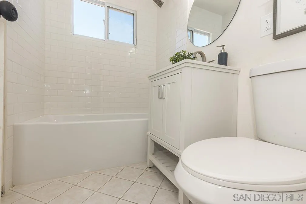 https://cdn.realtyfeed.com/cdn/127/250032216/d1920544b63d2f4b5ed35c6ac745b920.webp