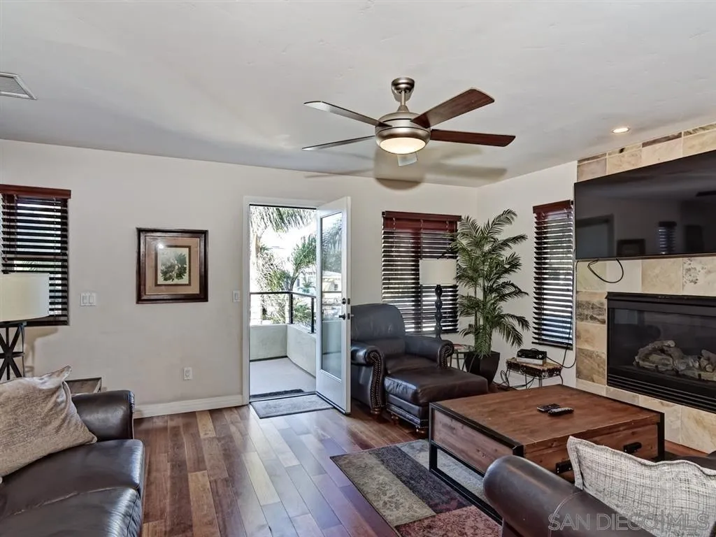 Photo #8: 250032219 Listing: Photo #8