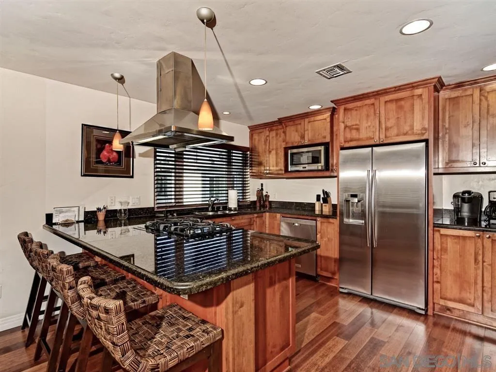 Photo #11: 250032219 Listing: Photo #11