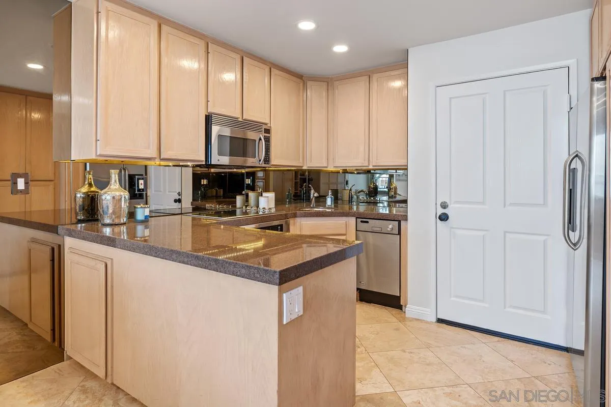 Browse active condo listings in CHATEAU L AUBERGE