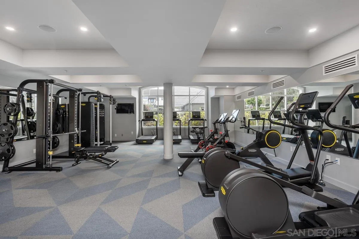 https://cdn.realtyfeed.com/cdn/127/250032225/b32b983965e53c1e82e254a57f298eb7.webp