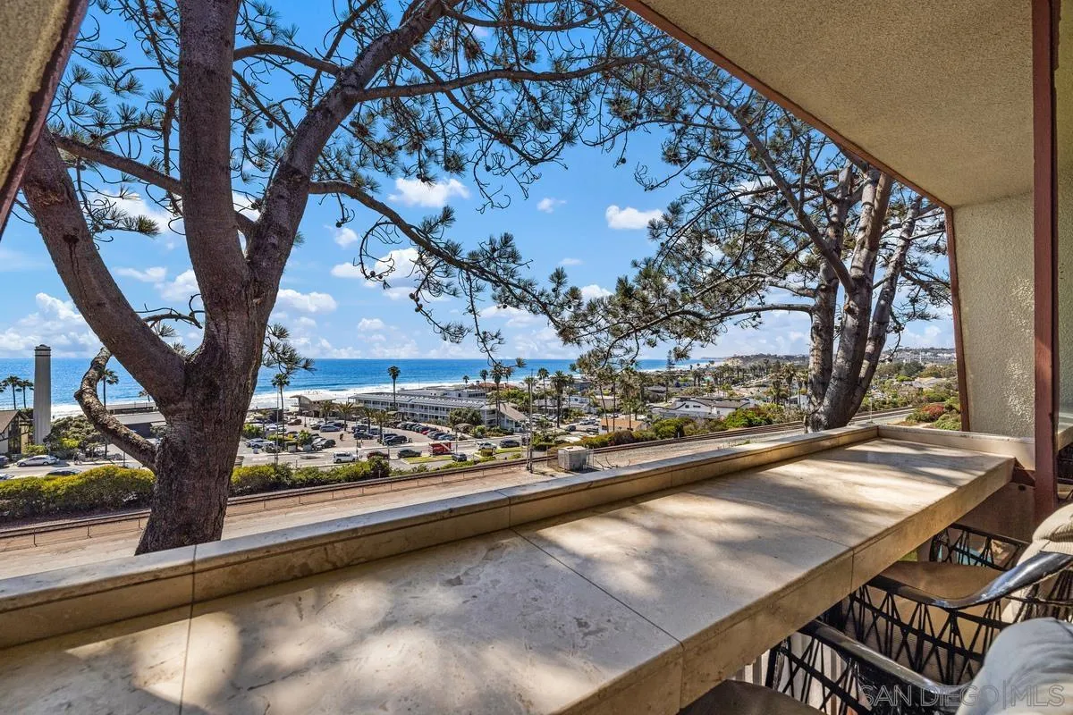 https://cdn.realtyfeed.com/cdn/127/250032225/f0db567caa465986de070cf8a33fc0cb.webp