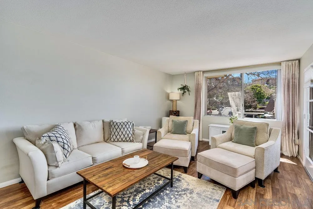 https://cdn.realtyfeed.com/cdn/127/250032229/9dd7c2b508c626c89ce16c440d4d7528.webp