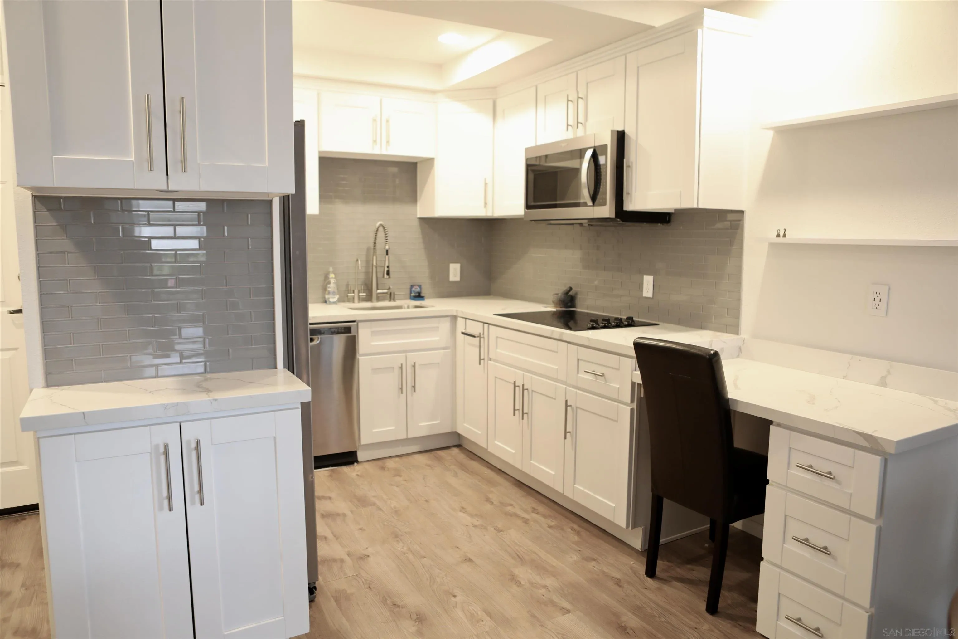 Photo #3: 250032235 Listing 
