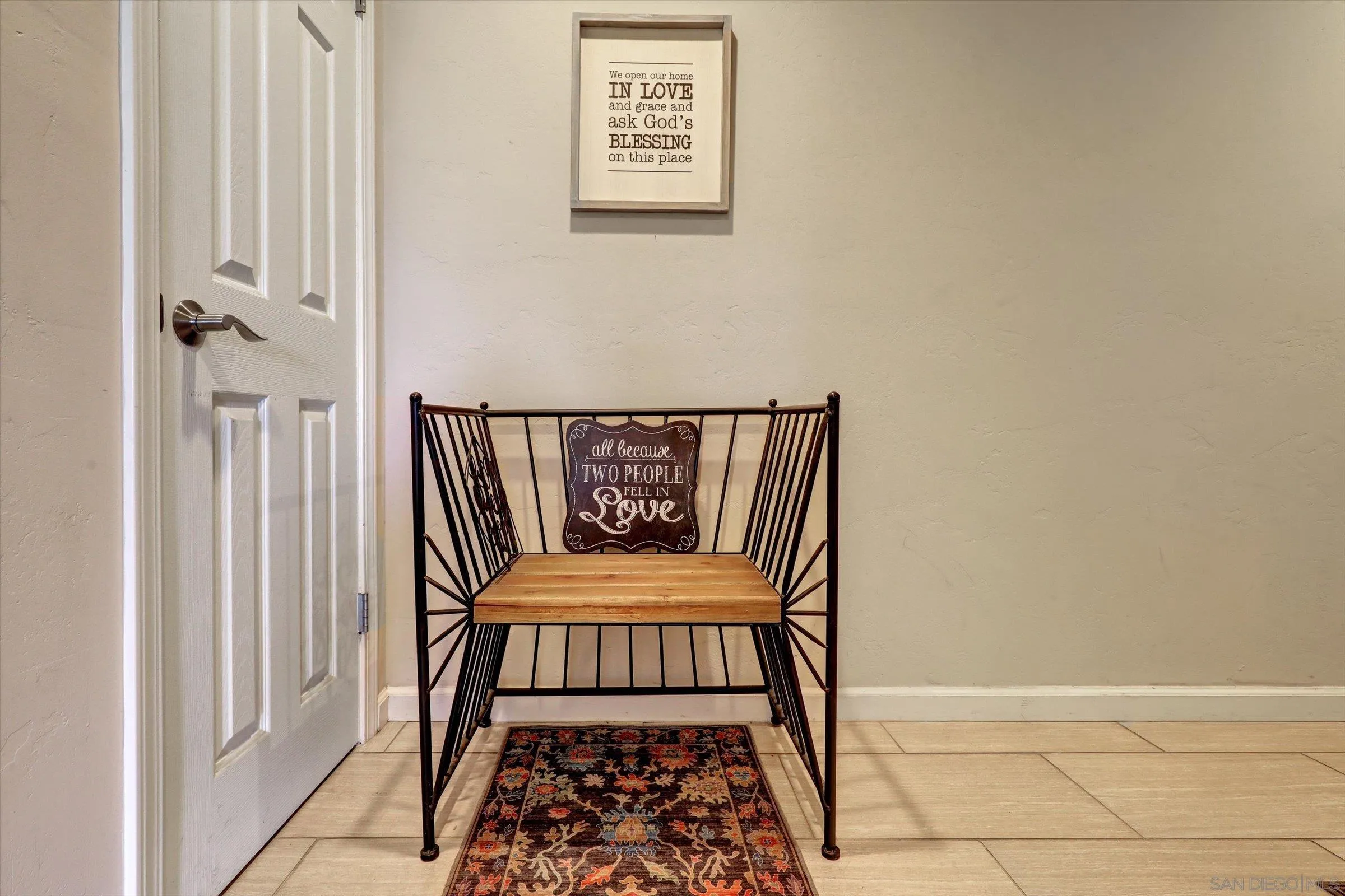 https://cdn.realtyfeed.com/cdn/127/250032236/bea93a6b1a11c07c29caaf69ce2c120e.webp